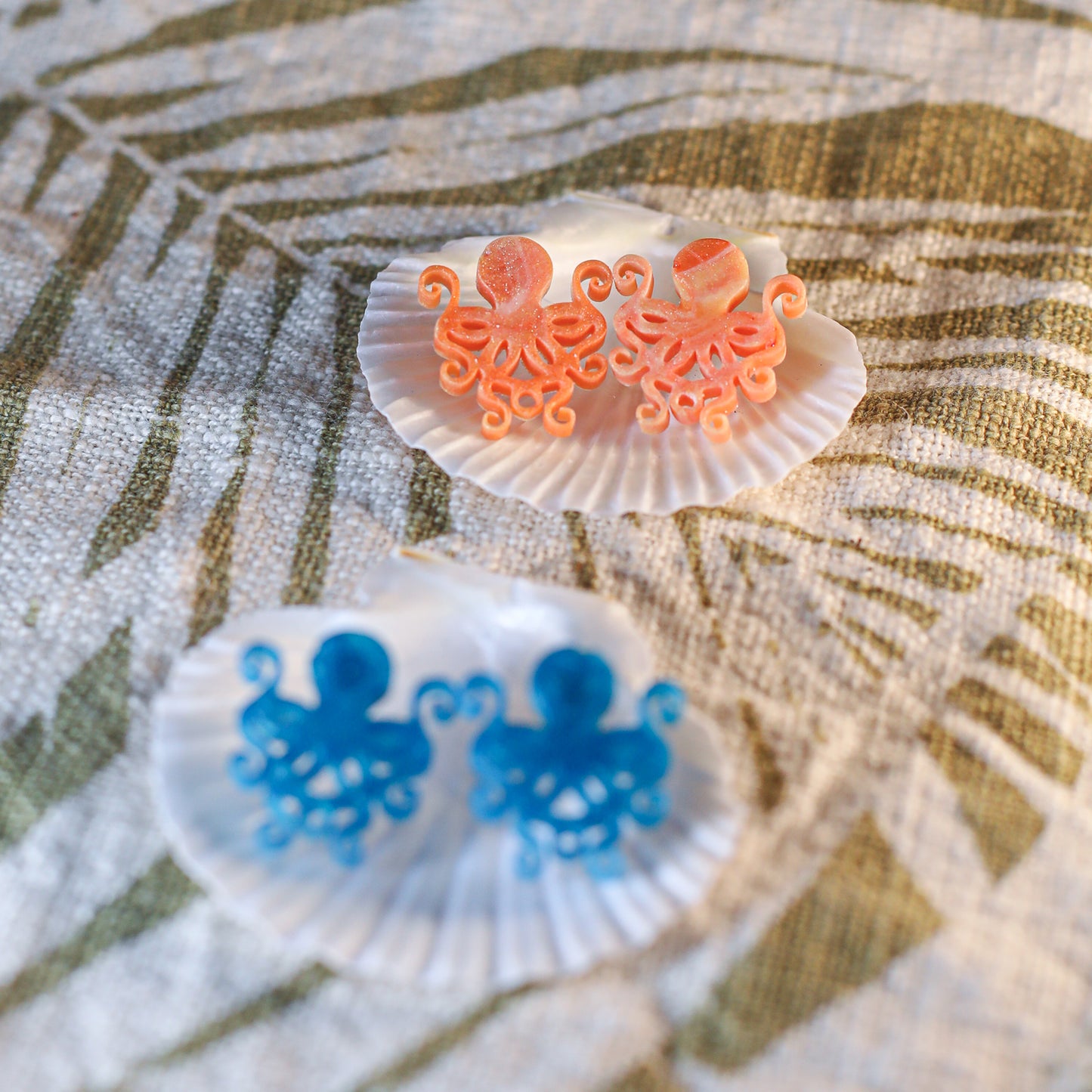 Lite Octopus Studs