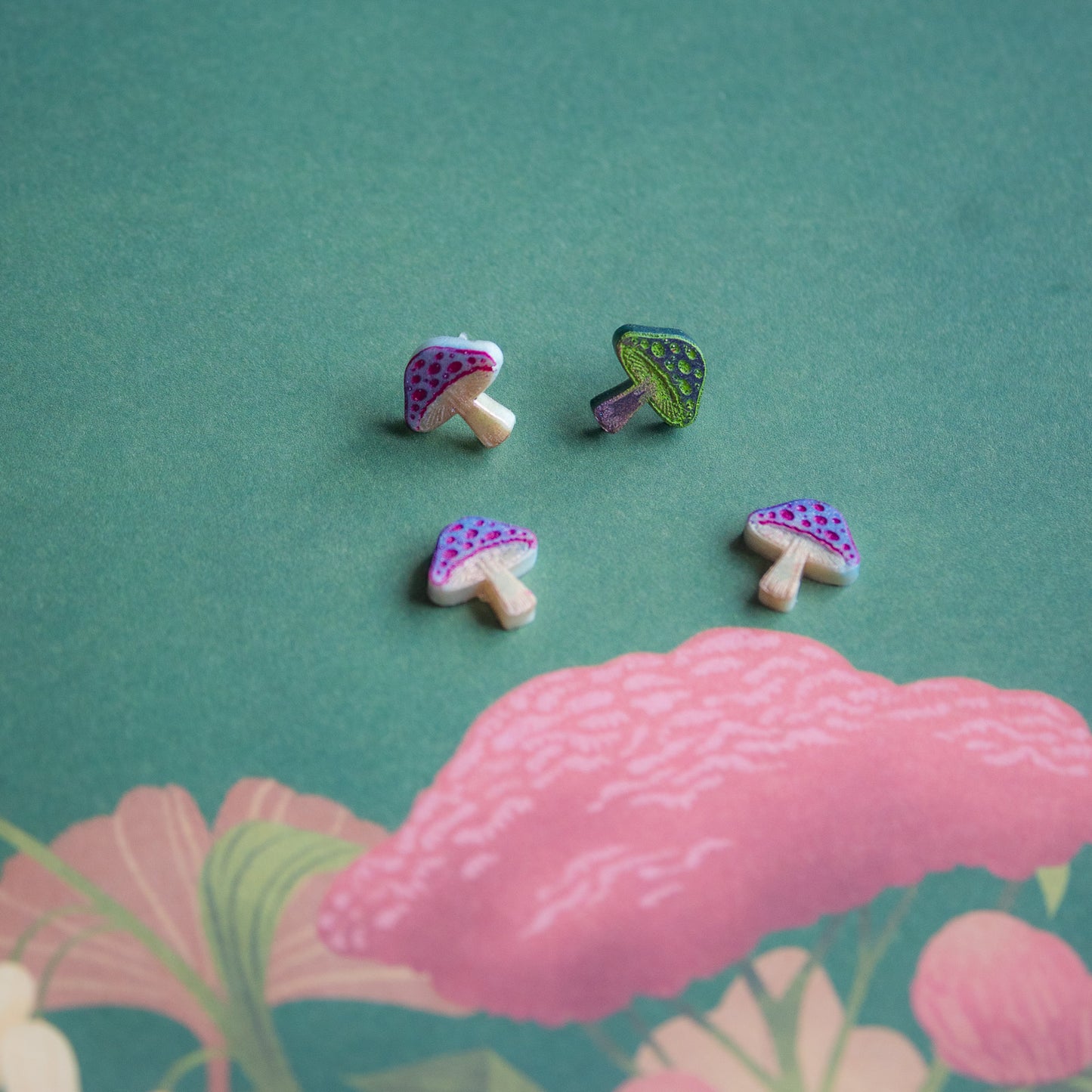 Mushroom Stud