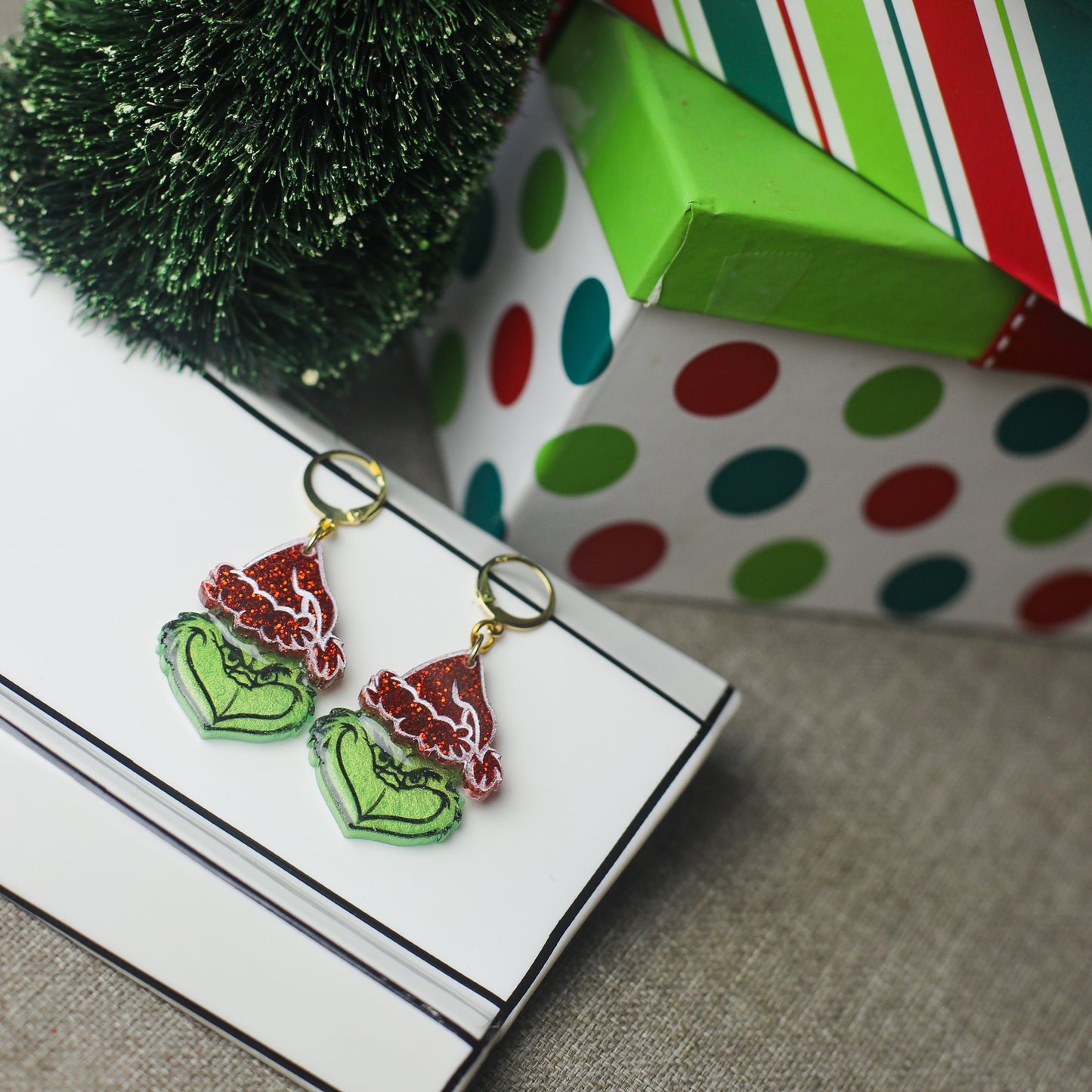 The Grinch Dangles