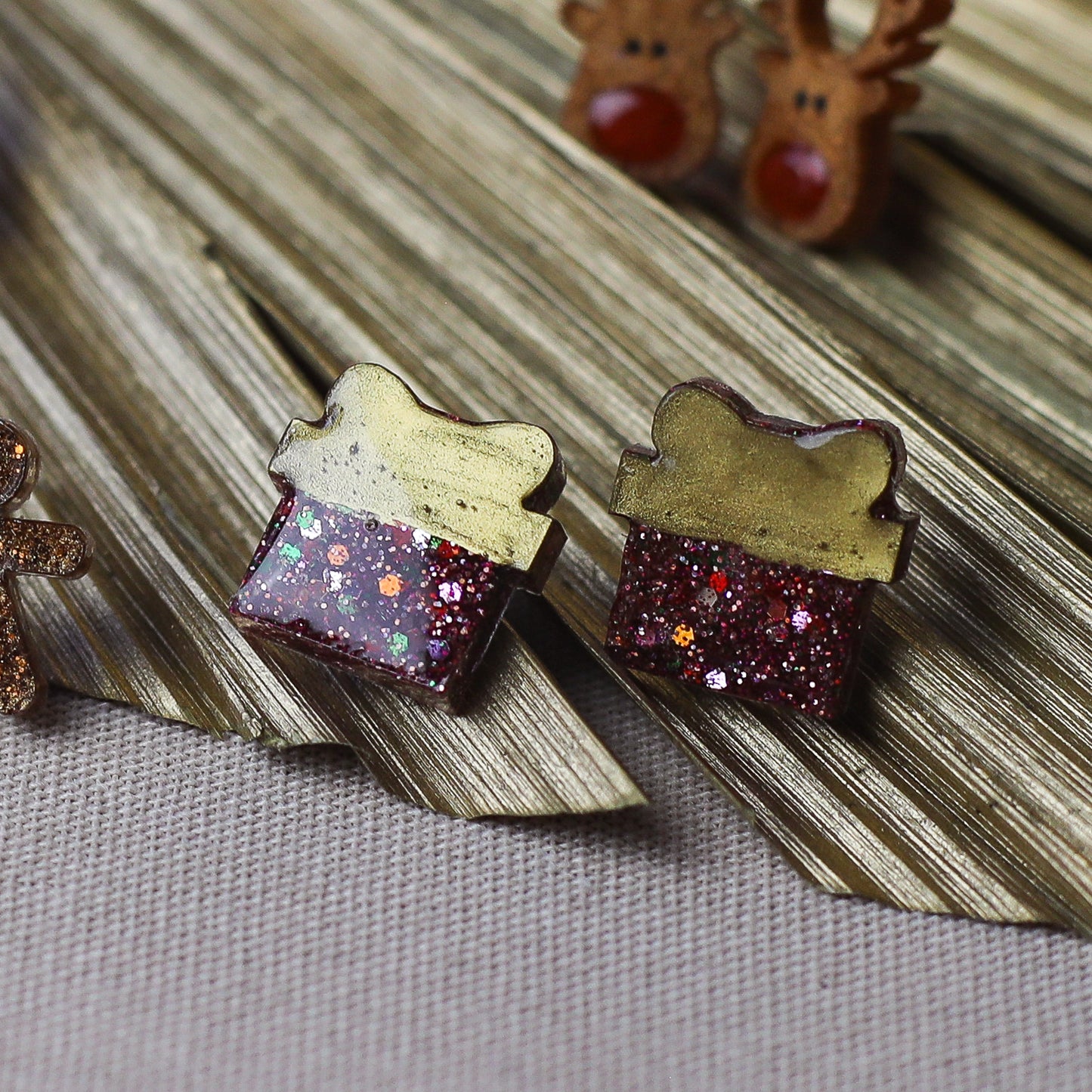 Gift Studs